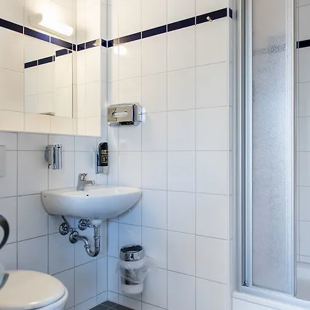 A&o Hauptbahnhof 2* Бремен