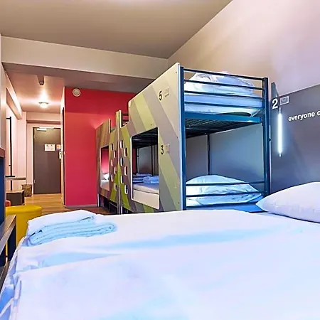 A&o Hauptbahnhof Hotel 2*