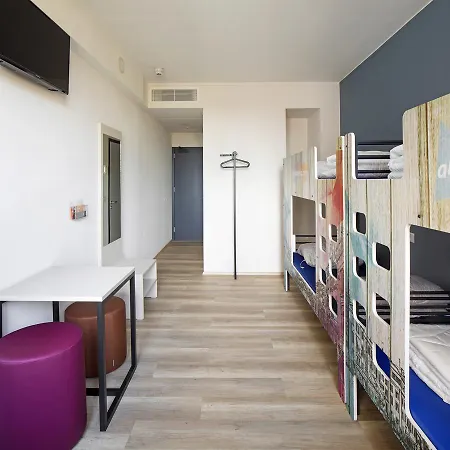 A&o Hauptbahnhof Hotel 2*